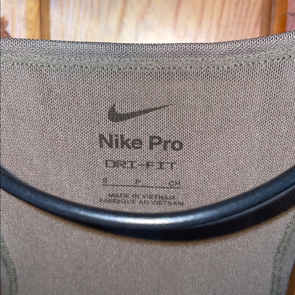 Olive Green Sports Tank Womens-Nike Pro Graphic Cropped Athletic Training Tank - Picture 5 of 6